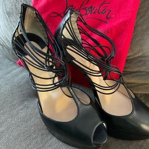 Christian Louboutins euro size 39